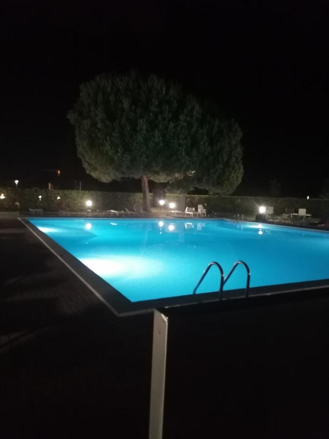 Casa Gisela Garda Fiordaliso 1 Apartment Desenzano del Garda Bagian luar foto
