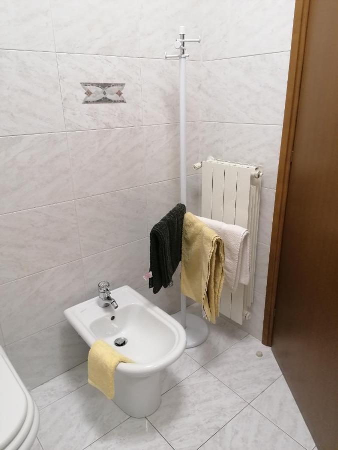 Casa Gisela Garda Fiordaliso 1 Apartment Desenzano del Garda Bagian luar foto